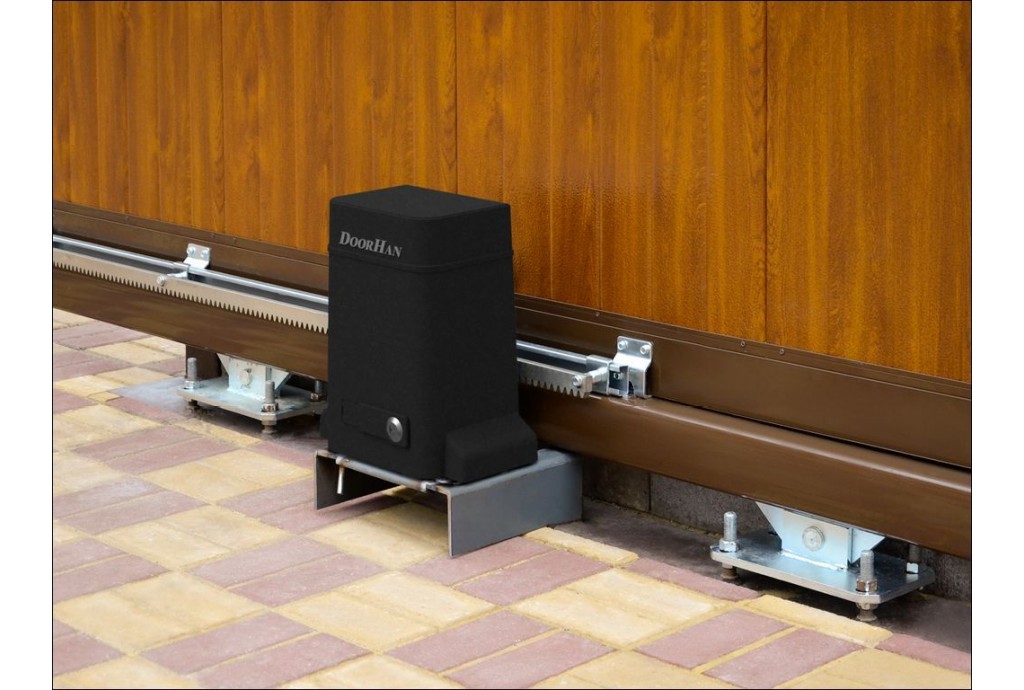 Как выбрать автоматику на откатные ворота