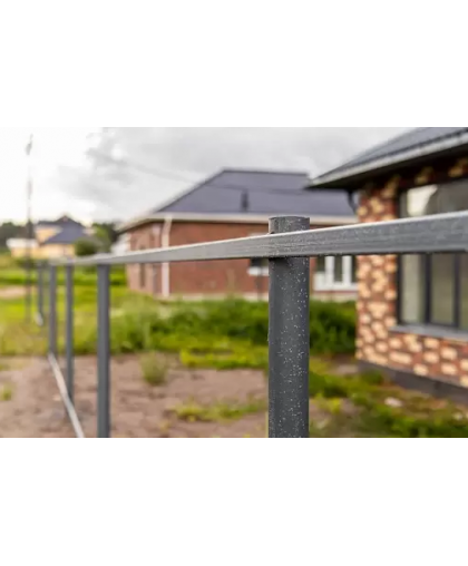 Установка забора на глинистой почве